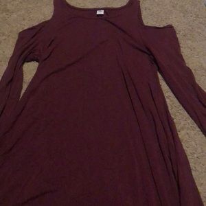 Maroon long sleeve dress